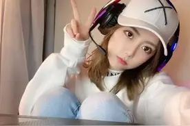 斗鱼公布主播捐款名单，知名网红女主播的数据引发热议，凭什么？图片