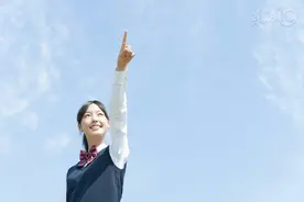 小说：腹黑校花居然吃醋了......图片