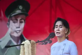 昂山素季的动荡人生：从政治犯到执政党领导人，时隔11年再被缅甸军方扣押图片