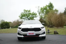 试驾：2021款起亚K3，被低估没道理图片