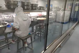 进厂打工，什么工厂做普工不会太累？图片