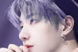 王俊凯，王一博，杨洋等男星蓝色发色大赏，谁是你的“蓝”朋友？图片