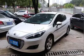 新车11万的标致308开六年只卖两万多，换下裙边掉价这么快？图片