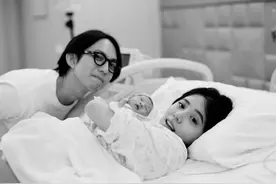 林宥嘉要再次喜当爹了，一家四口的全家福被曝光图片