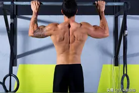 引体向上做不好怎么办？通过3个阶段的训练，完成10个动作很轻松图片