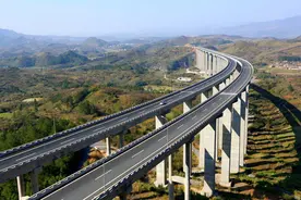 重庆又一条四车道高速开工，全长约29公里，投资约32.5亿元图片