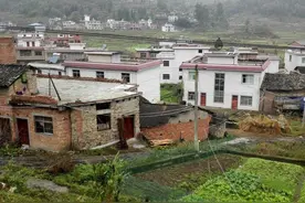 农村宅基地忌讳的4种路形，并非扯淡，避开它们建房，居住更舒服图片