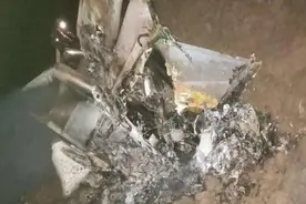 印度空军一架战斗机失事致一名飞行员丧生图片