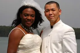 娶了非洲黑人老婆之后才知道，在这些方面太爽了图片