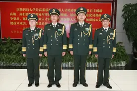 国防科大举行晋升少将军衔仪式，2人晋衔图片