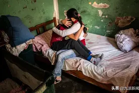 委内瑞拉13岁女孩被强奸怀孕，强奸者获释，助其堕胎者或入狱十年图片