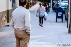 长期两地分居的夫妻：婚内出轨和修复关系，婚姻只是家庭寄存处图片