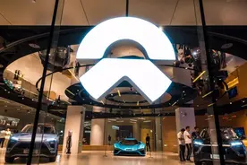 蔚来汽车：“定金难退”被质疑霸王条款 购车信贷审核差异或因资金弱势图片