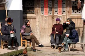 老百姓：一代亲，二代表，三代四代认不了，现实真的是这样吗？图片