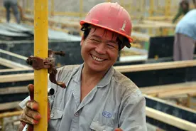 建筑工人或被“替代”？大批建筑机器人已经上岗，效率高工人6倍图片