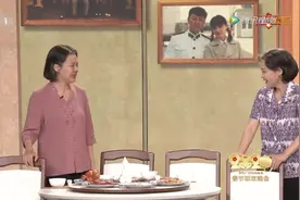 春晚再现《父母爱情》爱意满满，李荣浩王俊凯于毅演唱爸爸妈妈图片
