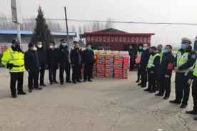 方城：爱心捐赠暖流涌动 众志成城共抗疫情图片
