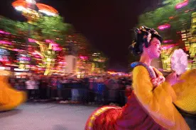 网红城市西安，哪个区发展最好图片