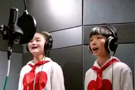 原创歌曲《期待》出炉，龙泉驿师生共同致敬最美逆行者~图片
