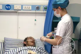 让人心寒！64岁老人脑梗住院2个多月，2个女儿却不见踪影？图片