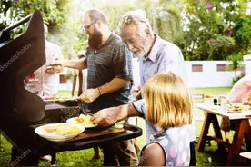 一个家庭的兴衰，关键是一家之主：有这5种迹象时，要及时提醒图片