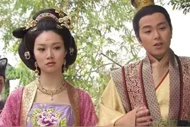 前港姐冠军叶翠翠无意复出，为丈夫生下三个儿子搬进大屋生活美满图片