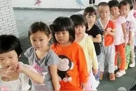 你以为拍一拍仅仅是拍一拍？别天真了图片