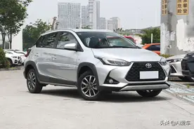 质量稳定，极其便宜耐用还省油，丰田家的代步车，实拍YARiS L 致炫图片