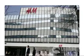 风波下的H&M实体店什么样？记者探访图片