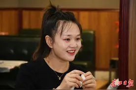 武汉姑娘嫁了一位歌手，谁知上了烧烤的“贼船”，他们的故事比烤串还有味图片