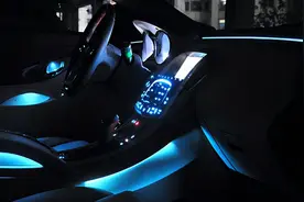 车内氛围灯哪家强？图片