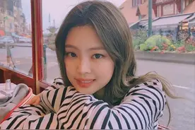 “纯欲”长相的女生，通常都有这三个“特征”，第一个很少见图片