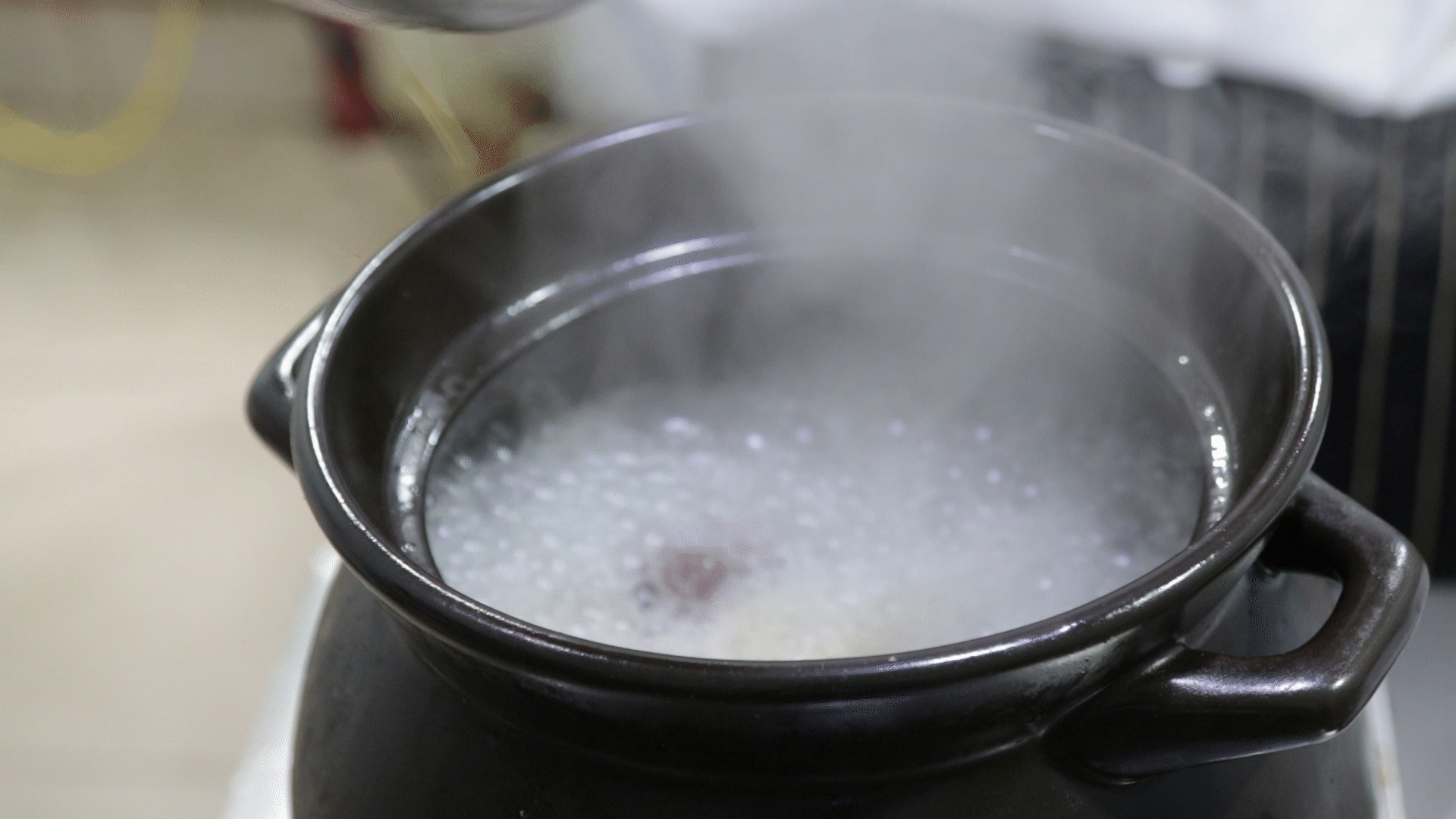 甲鱼汤怎么炖才鲜美无腥味，大厨教你一招，这样炖汤营养又好喝