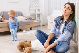 孩子不睡，为何打骂后哭着就睡了？原因不只是哭累了，父母要知道图片