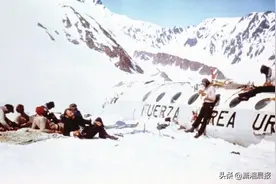为了活命大家决定吃同伴尸体，1972年安第斯空难幸存者回忆痛苦经历图片