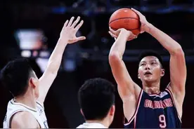 什么是CBA老将合同？易建联符合条件吗？一文看懂E类合同图片