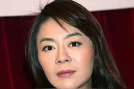 和刘德华分手后，曝出恋爱细节，让人咋舌，痴情的喻可欣惹不起图片