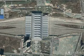 航拍高铁G98次（西安北-广州南）各车站，途经郑州、长沙图片