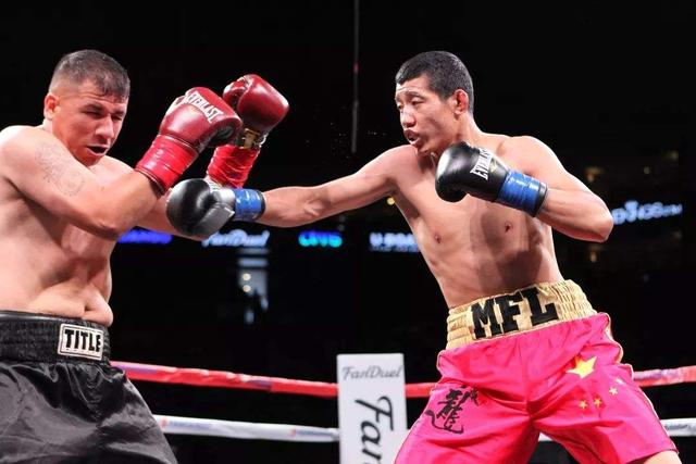 16战全胜的中国新秀3月自信击败KO率100%的世界拳王