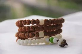 文玩新手入门，看看老炮儿都在玩啥图片