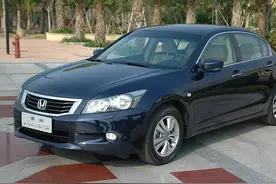 本田雅阁共历经十代，八代雅阁是巅峰！谁赞成？谁反对？图片