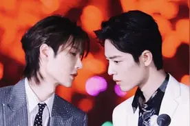 同是资本造星，肖战王一博背道而驰，两家粉丝却为何拽着不放手？图片