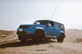 库布齐沙漠论豪杰，试驾北京BJ40刀锋英雄版图片