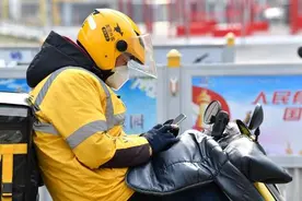 弟弟离家出走欲自杀，姐姐着急报警，紧急关头民警发现他曾点过外卖图片