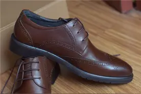 皮鞋选购参考，七面擦色牛皮布洛克德比鞋体验图片