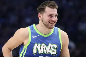 联盟超2亿美元的大合同，仅有7人，库里9年4.16亿历史首人图片