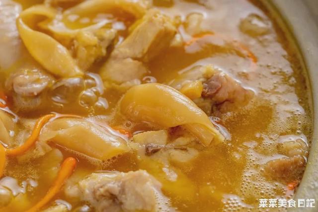 花胶干贝猪骨汤 2026年花胶干贝排骨汤