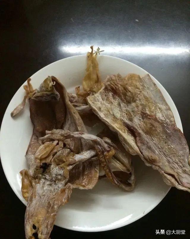 干鱼泡的正确泡发方法 2026年干鱼泡的正确泡发方法和制作吃法