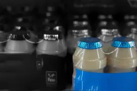 这款日本饮料，每天在中国卖700多万瓶，竟拿新冠病毒搞宣传图片