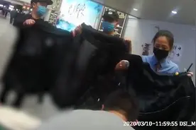 21岁女子在杭州火车站，站着生下男婴，预产期还有10天！视频封面